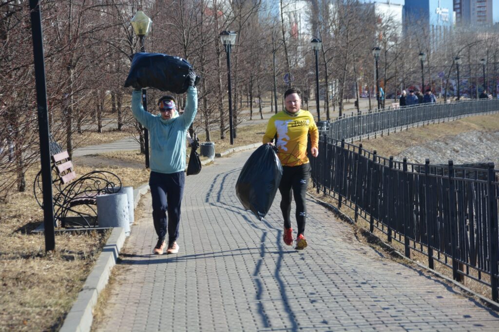 Плоггинг RUN4FUN: бегуны помогают делать Иваново чище